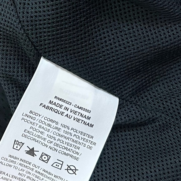 NWT Nike Essentials Mesh Shorts Plus Size Black/White - Picture 7 of 8